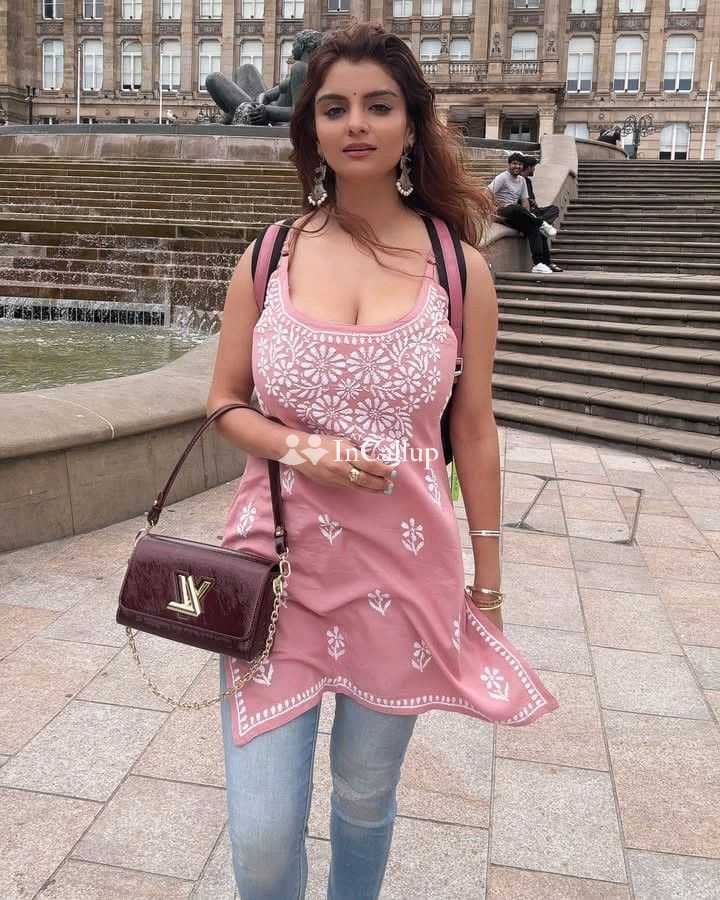 mature madhu twenty two year old call girls from indore known for being elegant available now trusted reliable service - Call Girls in Indore