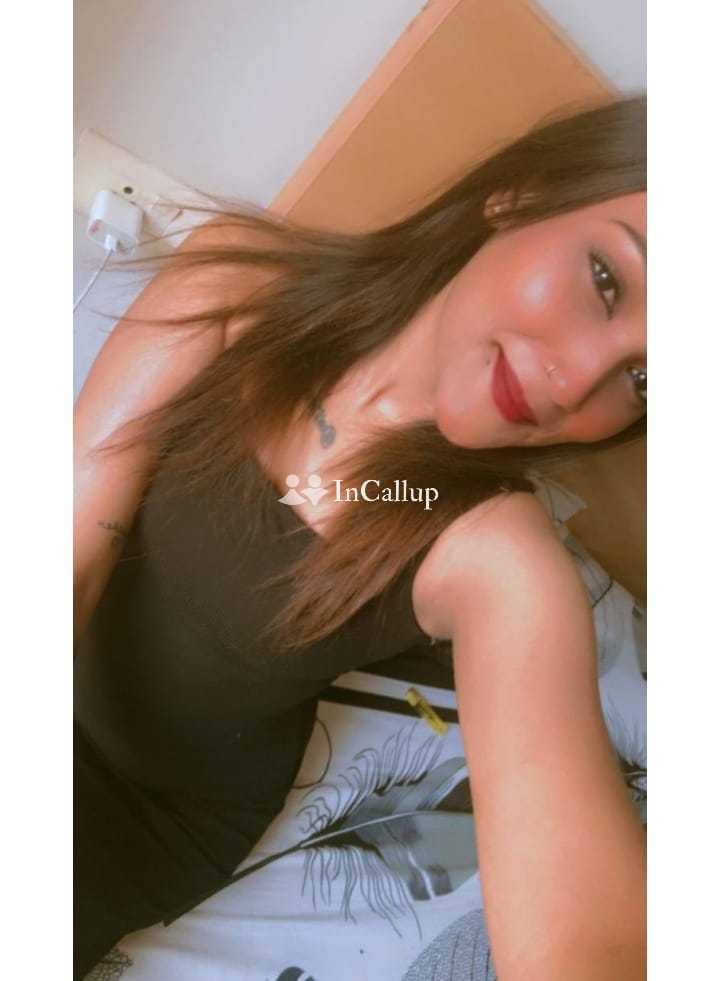 with slim body and blonde hair known for being magnetic available for girlfriend experience hot companion in jaipur - Call Girls in Jaipur