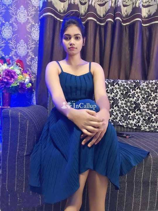 with slim body and black hair known for being dynamic classy call me vip models o twenty year old call girls woman - Call Girls in Jamui