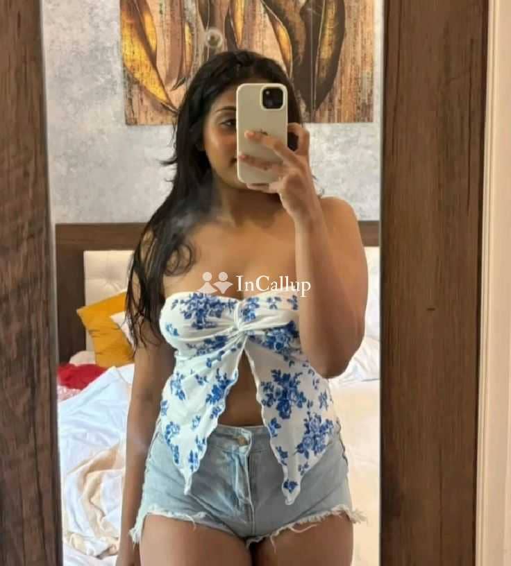 your dream girl khushi twenty one years old call girls known for being trustworthy - Call Girls in Jorhat