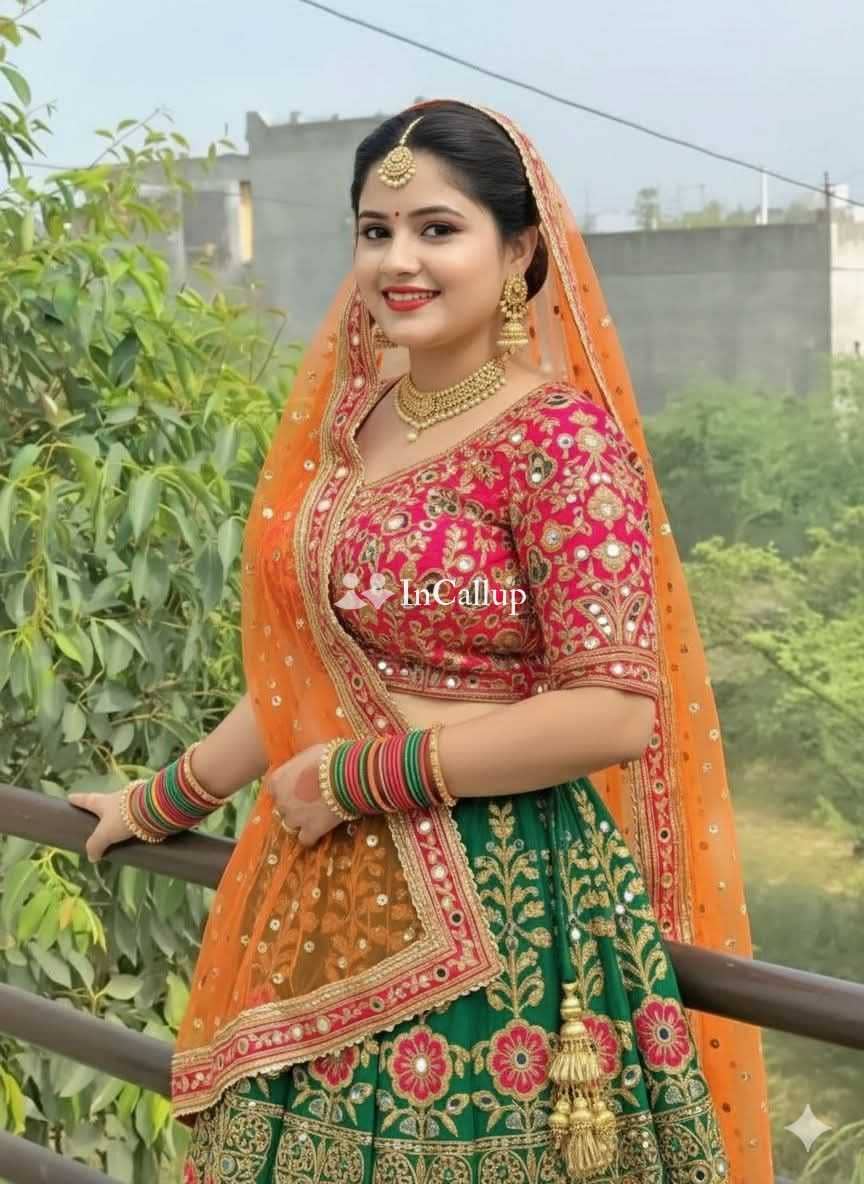 seductive ruhi kumari twenty two year old call girls available with busty body and black eyes - Call Girls in Jorhat