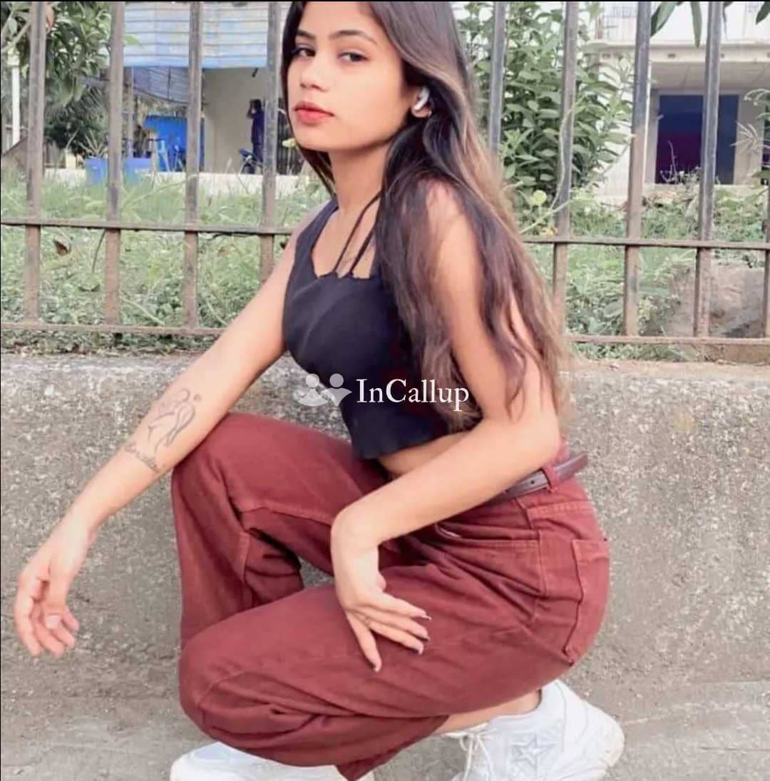 known for being naughty appointment in junagadh glamorous black hair and black eyes available for party companion - Call Girls in Junagadh