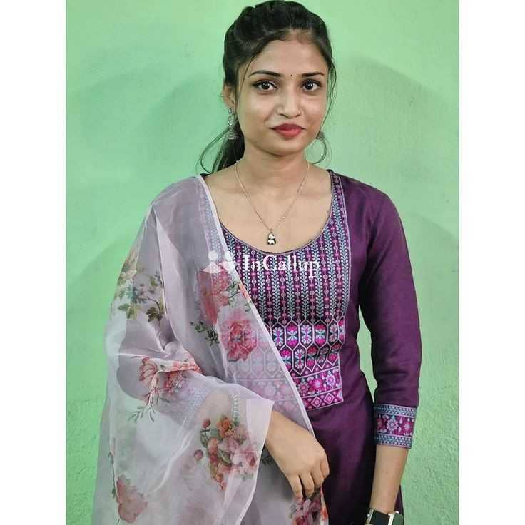 angelic black hair and brown eyes looking for pleasure meet pallavi patel a twenty one year old call girls - Call Girls in Kalaburagi