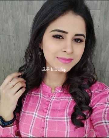 fresh black hair and brown eyes known for being romantic available for available anytime - Call Girls in Kalaburagi