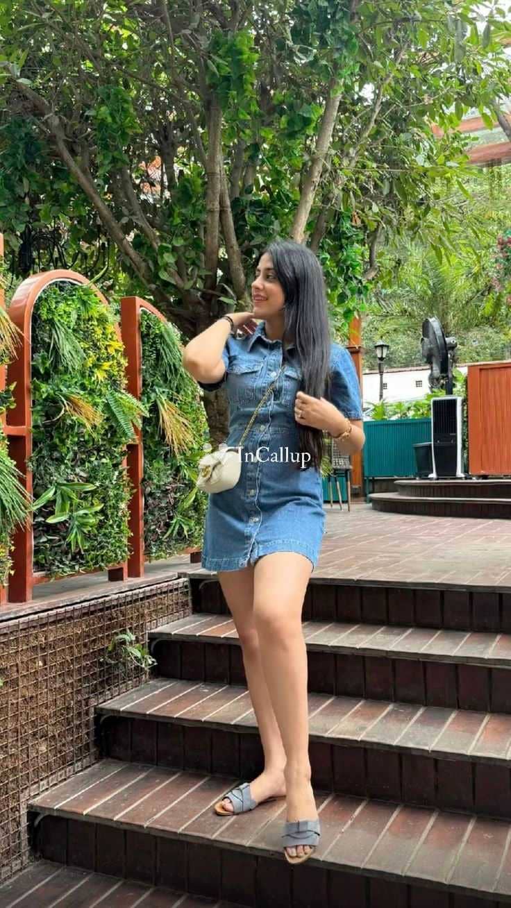 premium oral anal bdsm french kiss videocall model delicate black hair and black eyes living in kamrup metropolitan - Call Girls in Kamrup Metropolitan