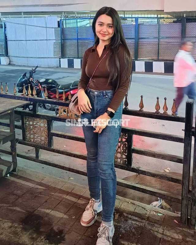 petite girlfriend experience model close to kanpur enjoy company of savita twenty two year old call girls beauty - Call Girls in Kanpur