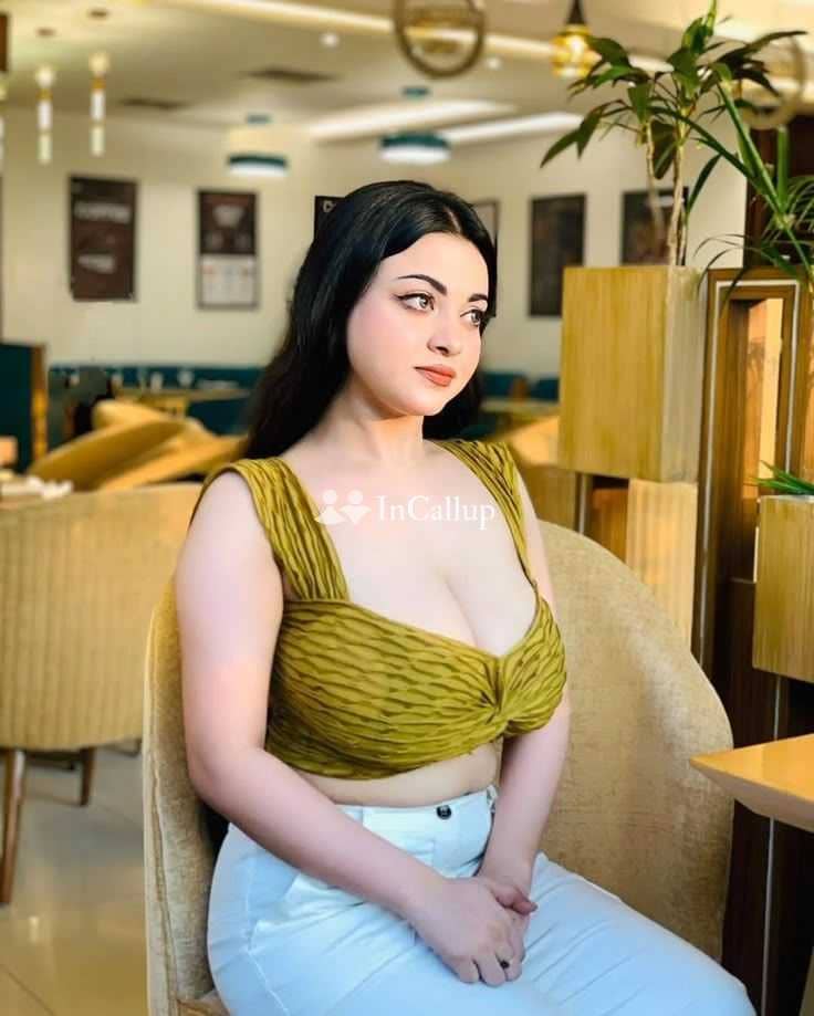 sexy anisha ji twenty one years old call girls available now trusted reliable service - Call Girls in Kanpur