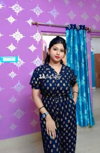 available for girlfriend experience glamorous low price genuine se twenty one years old call girls - Call Girls in Karaikal