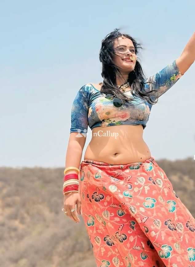 discover laxmi beautiful twenty three year old call girls playful black body and black hair visiting kargil - Call Girls in Kargil