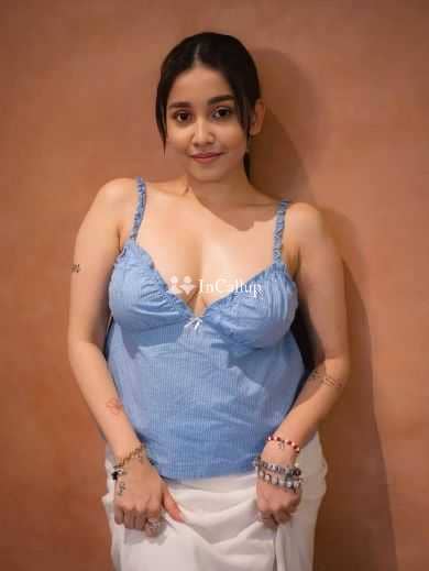 with red body type and black eyes khagaria escort service dreamy available now trusted reliable service - Call Girls in Khagaria