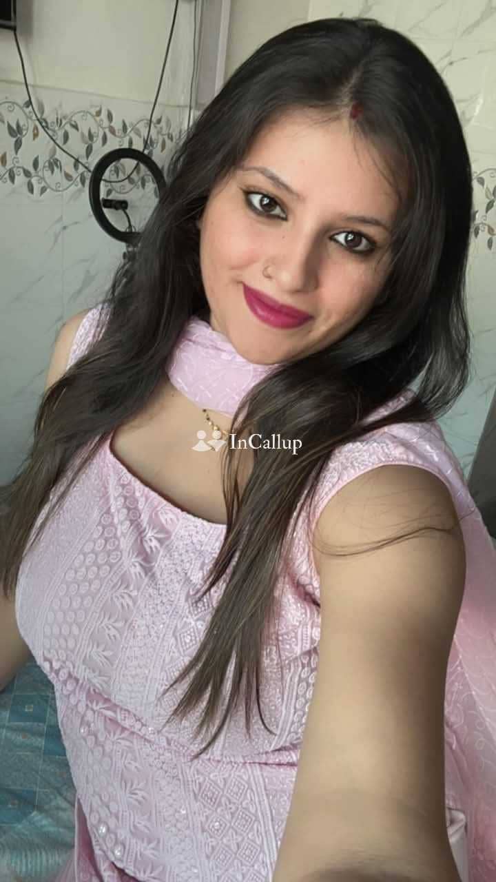 escort service in kharagpur delightful black eyes and black hair available now trusted reliable service - Call Girls in Kharagpur