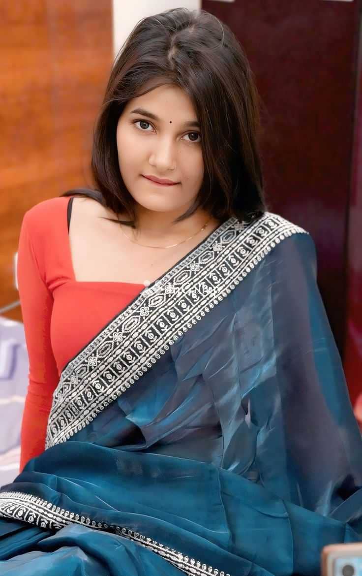 model look with blonde eyes and black hair available now trusted reliable service - Call Girls in Kochi