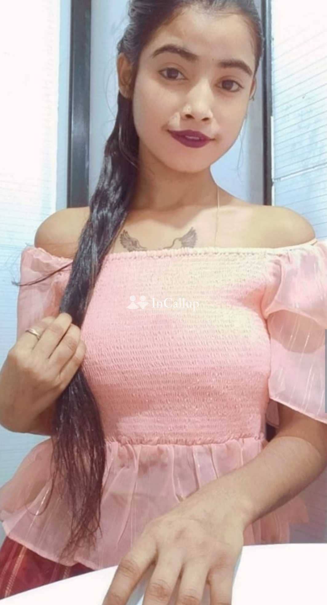 angelic beautiful neha twenty year old call girls girlfriend type available for day and night service - Call Girls in Koderma