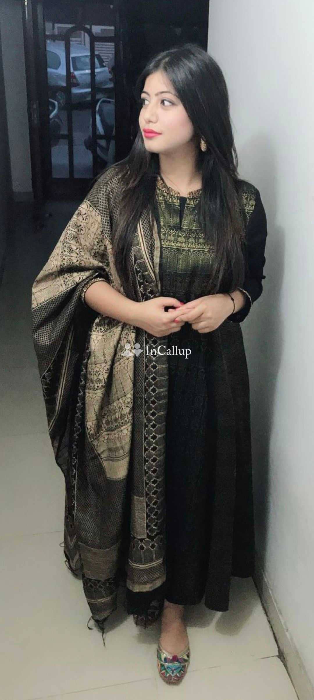 my name is full cash payment and i am a nineteen year old call girls known for being charismatic - Call Girls in Kolhapur