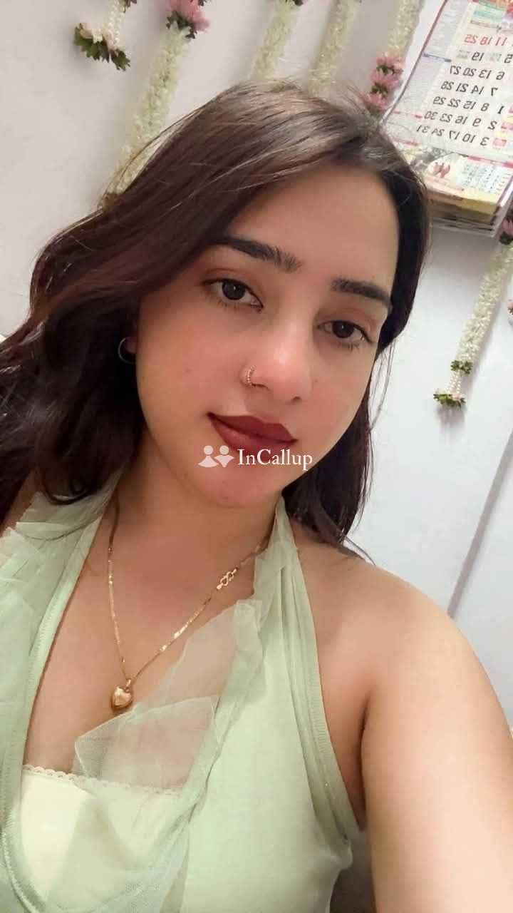 pretty black hair and black eyes available for long bookings available now trusted reliable service - Call Girls in Kolkata