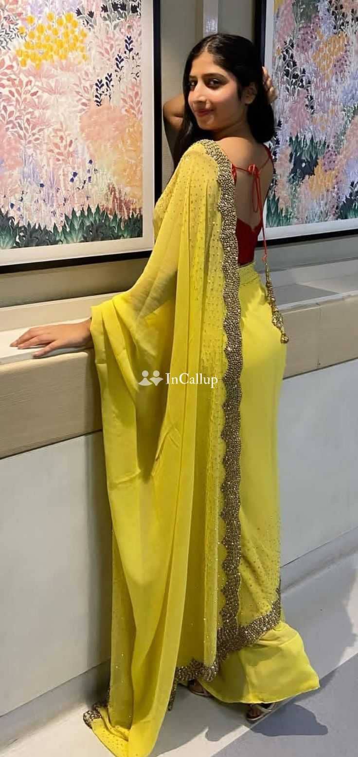 sparkling black eyes and black hair indulge in maya a twenty three year old call girls fantasy - Call Girls in Kolkata