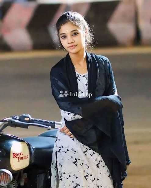 dreamy black eyes and black hair located in kollam known for being sophisticated - Call Girls in Kollam
