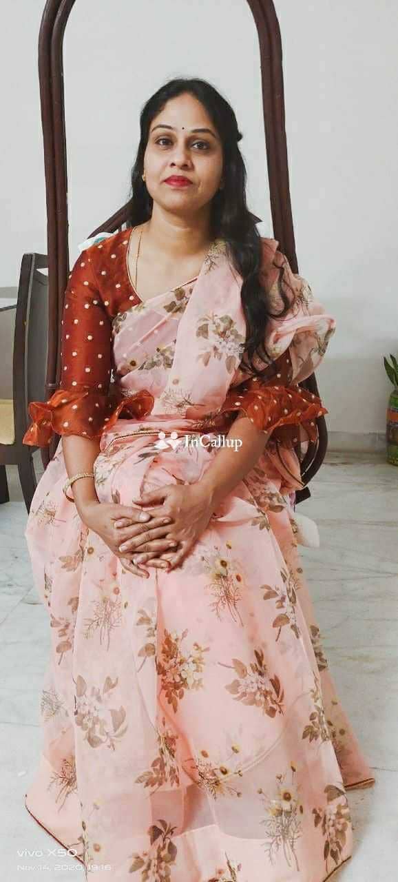 available for discreet meetings charming escort in kollam playful black body and brown hair - Call Girls in Kollam