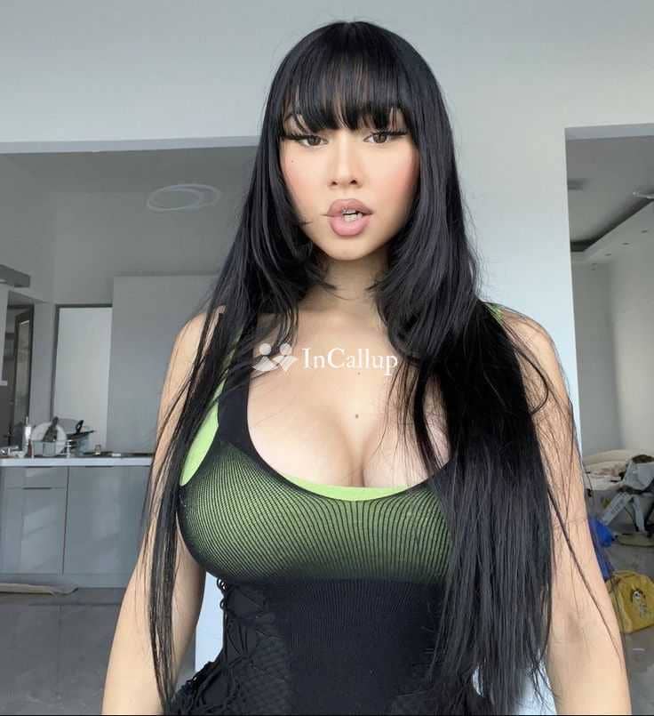 exclusive escort in kota escort service in kota having black eyes and black hair known for being tempting - Call Girls in Kota