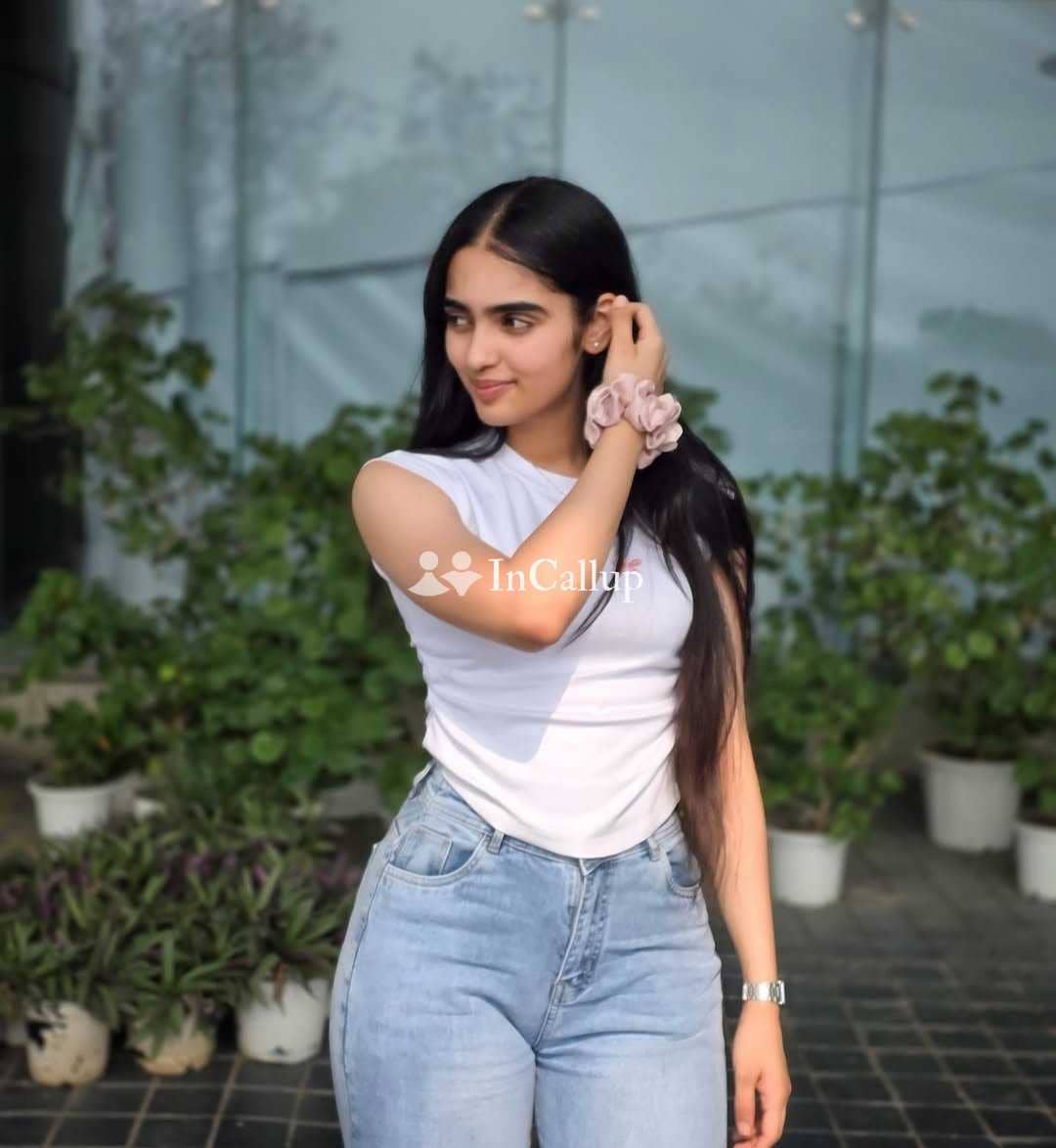 hot companion in krishnanagar with black hair and black eyes available now trusted reliable service - Call Girls in Krishnanagar