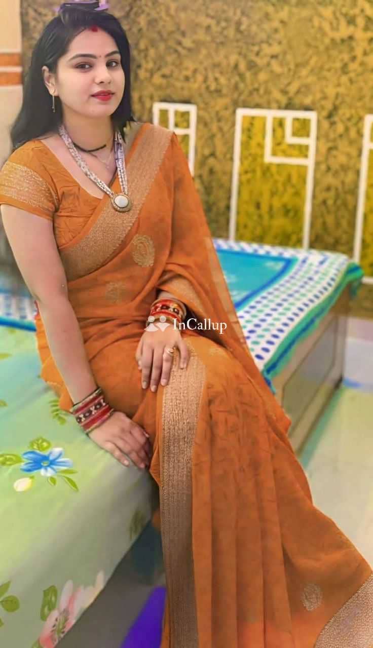 known for being polite angelic blonde hair and black eyes erotic private sessions in krishnanagar - Call Girls in Krishnanagar