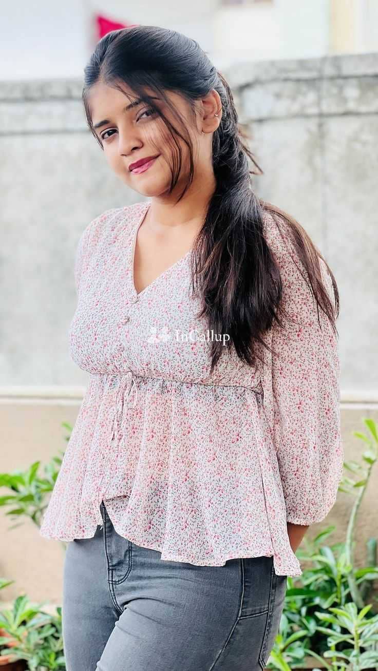 with black body type and black eyes known for being elegant horny rani kumari twenty two years old call girls girl - Call Girls in Krishnanagar