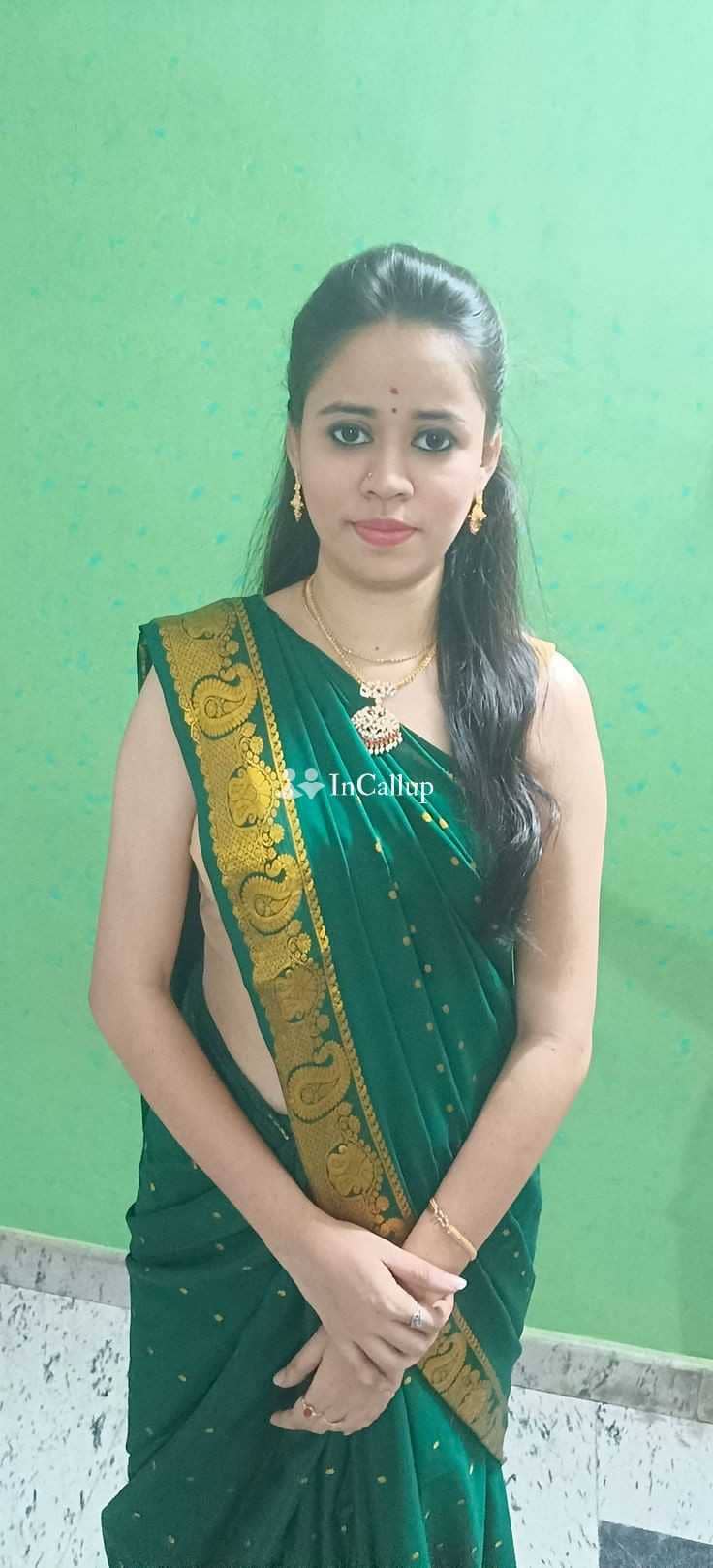 gorgeous smile and black hair escort service in kurnool known for being enchanting available for discreet meetings - Call Girls in Kurnool