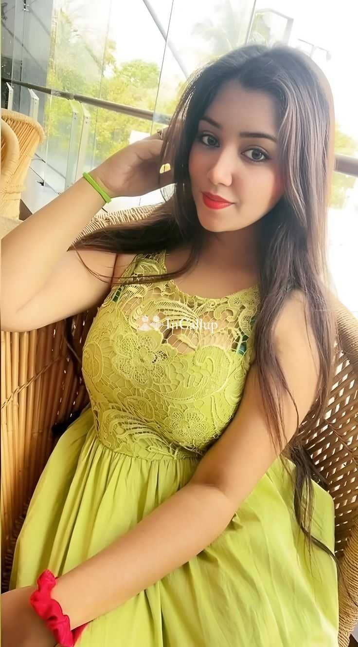 escort service in kurnool available for discreet meetings cute black eyes and brown hair delightful - Call Girls in Kurnool