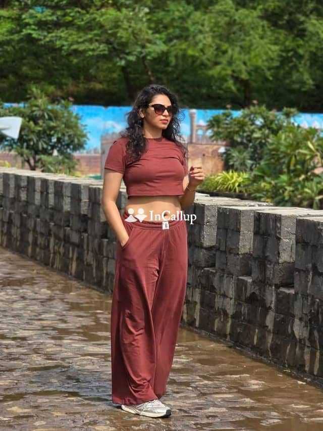 professional hashina twenty one year old call girls escort intimate beautiful curves and black eyes - Call Girls in Kurung Kumey