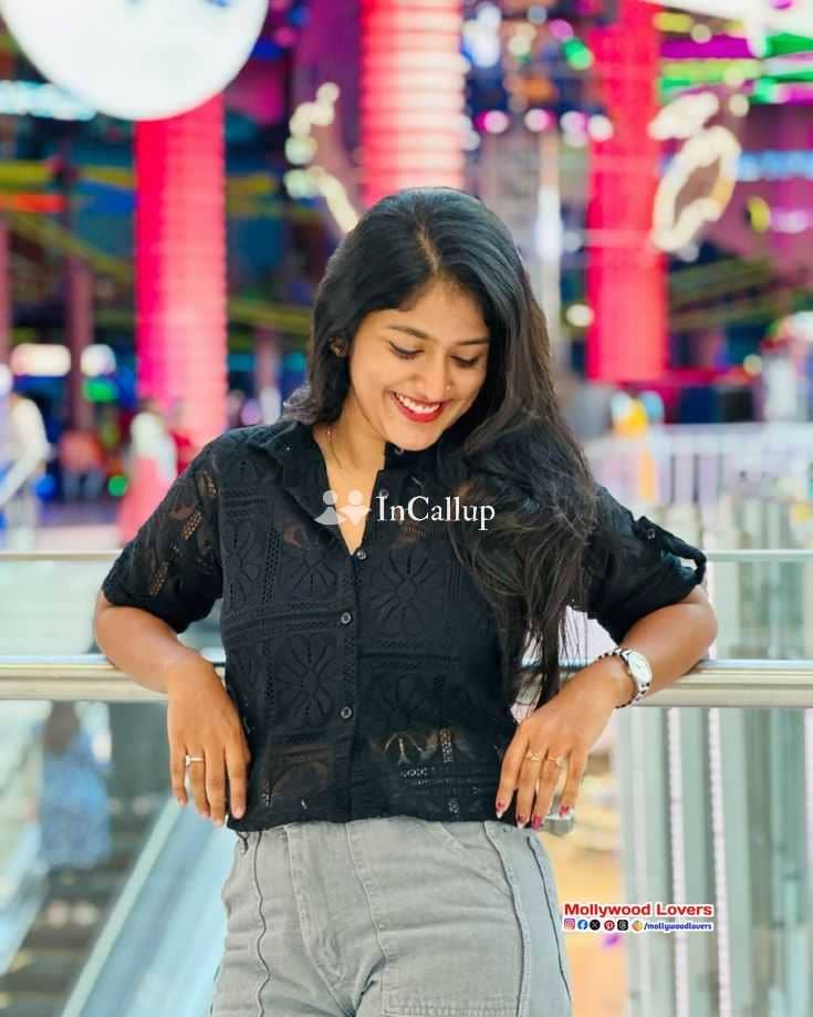 sweet rekha mandal twenty two years old call girls for your pleasure pretty black hair and black eyes - Call Girls in Lakhimpur