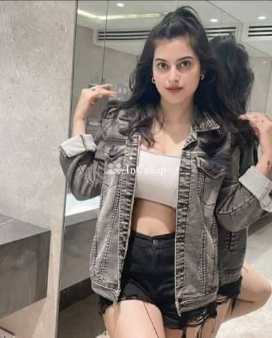 mature priya sharma nineteen year old call girls model delightful black eyes and black hair - Call Girls in Lalitpur