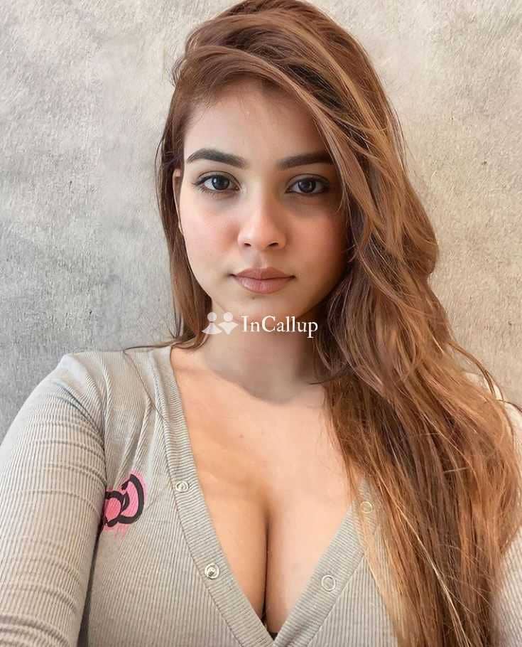 petite with black eyes and black hair meet me in laxmi nagar available now trusted reliable service - Call Girls in Laxmi Nagar