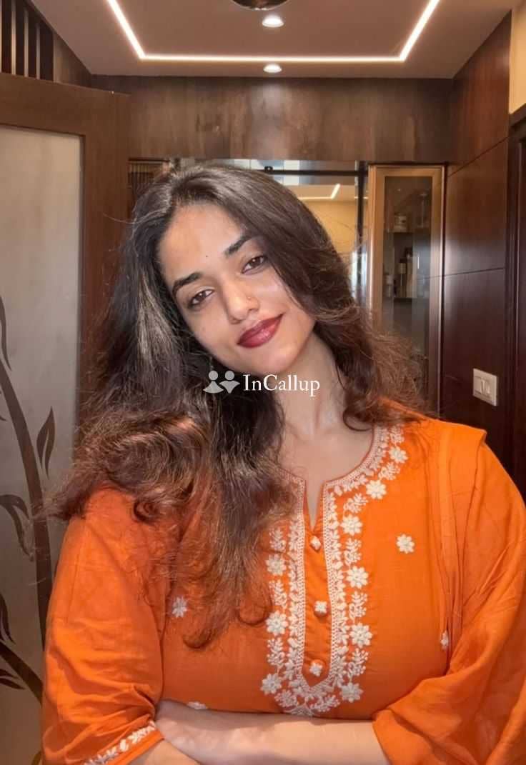 laxmi nagar escort service elite escort in laxmi nagar glamorous rani mehta twenty one years old call girls - Call Girls in Laxmi Nagar
