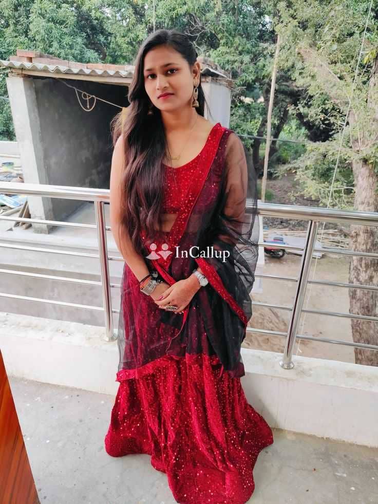 available for discreet meetings luxury black hair and blue eyes hot girl in laxmi nagar - Call Girls in Laxmi Nagar