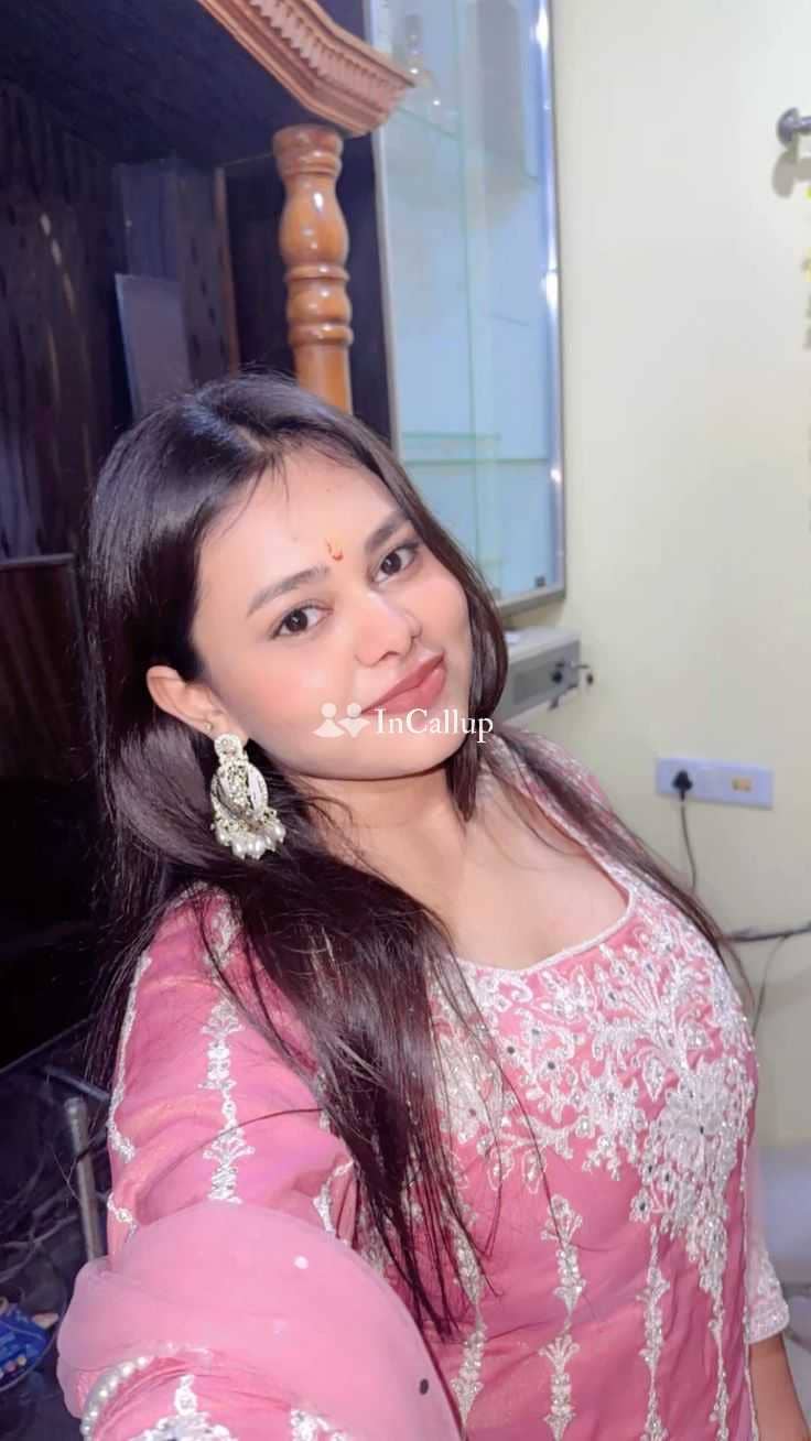 with auburn hair and brown body type available for discreet meetings petite doggy style blowjob handjob model - Call Girls in Laxmi Nagar