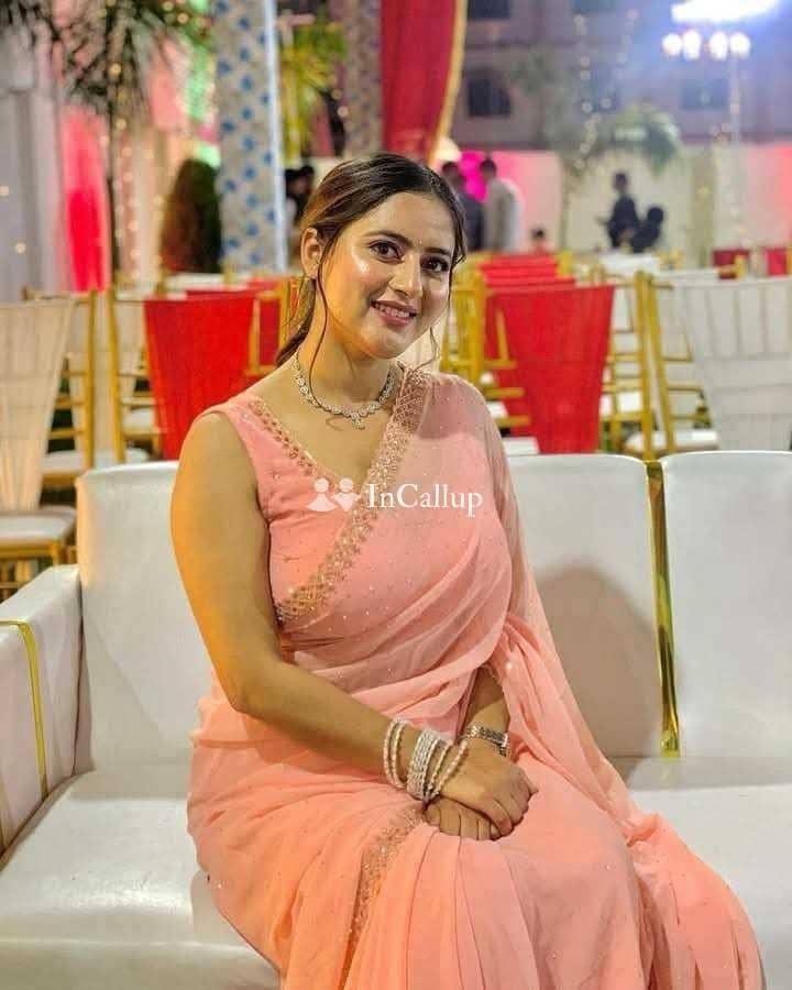 meet only cash payment a charming twenty year old call girls luxury black hair and brown eyes - Call Girls in Laxmi Nagar