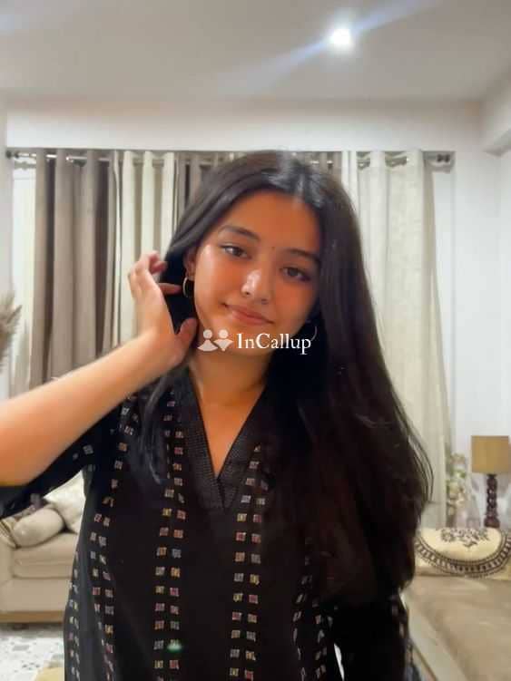 alluring black hair and black eyes escort service in lucknow available for flexible hours known for being caring - Call Girls in Lucknow