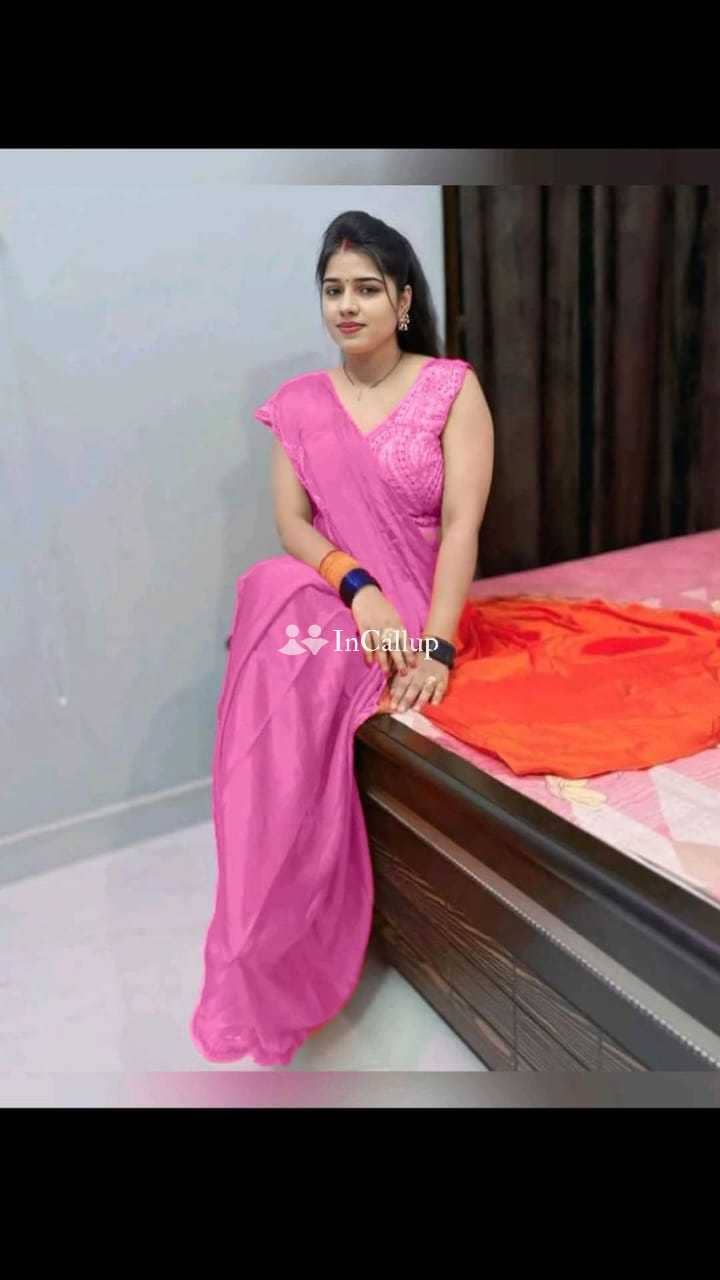 auburn tall weighing blue this is neha patel an elegant twenty two year old call girls known for being playful - Call Girls in Lucknow