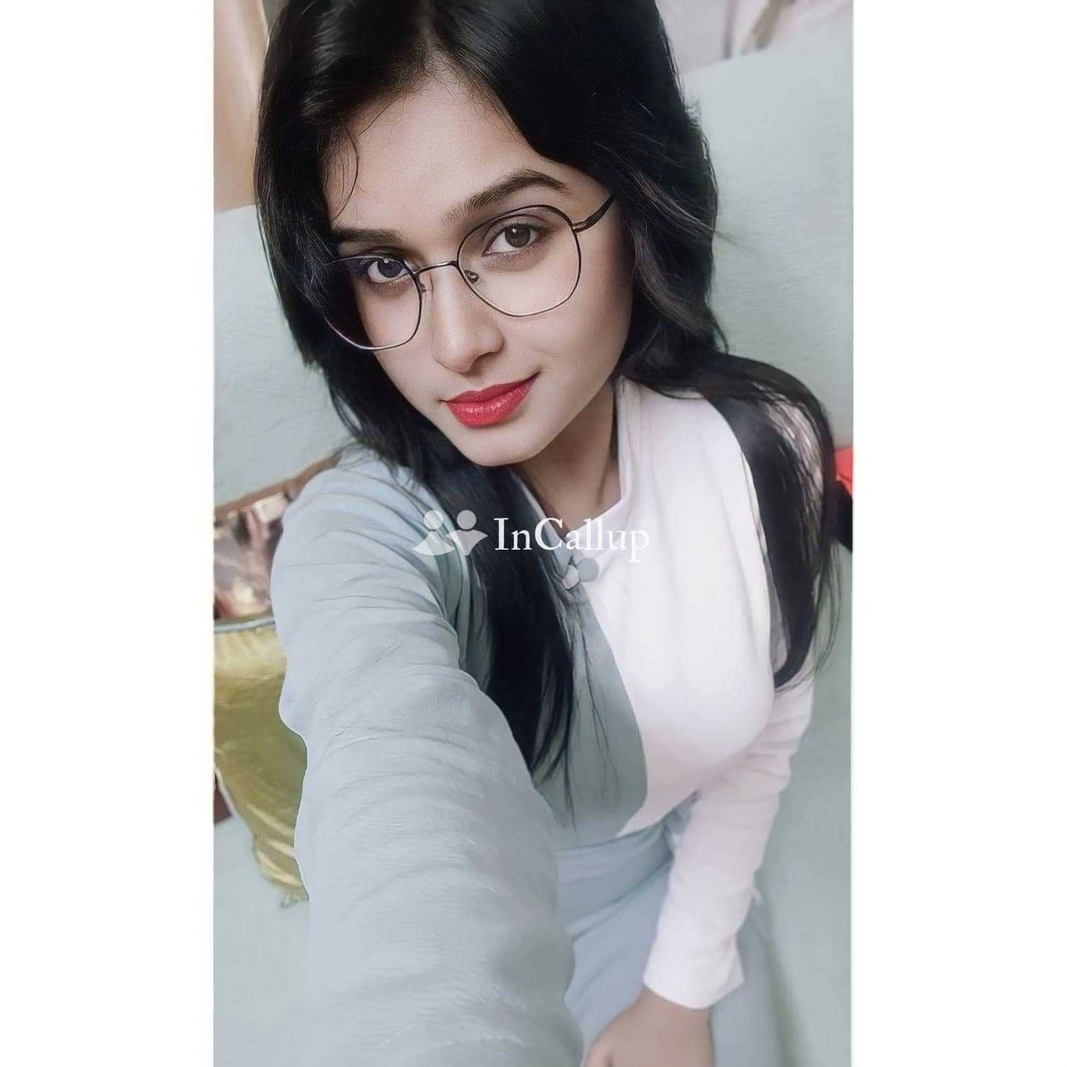 seductive madurai nineteen year old call girls available dreamy available for available 24x7 - Call Girls in Madurai