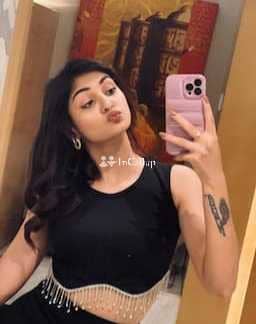 mature black hair and black eyes known for being affectionate mandi escort service hot companion in mandi - Call Girls in Mandi