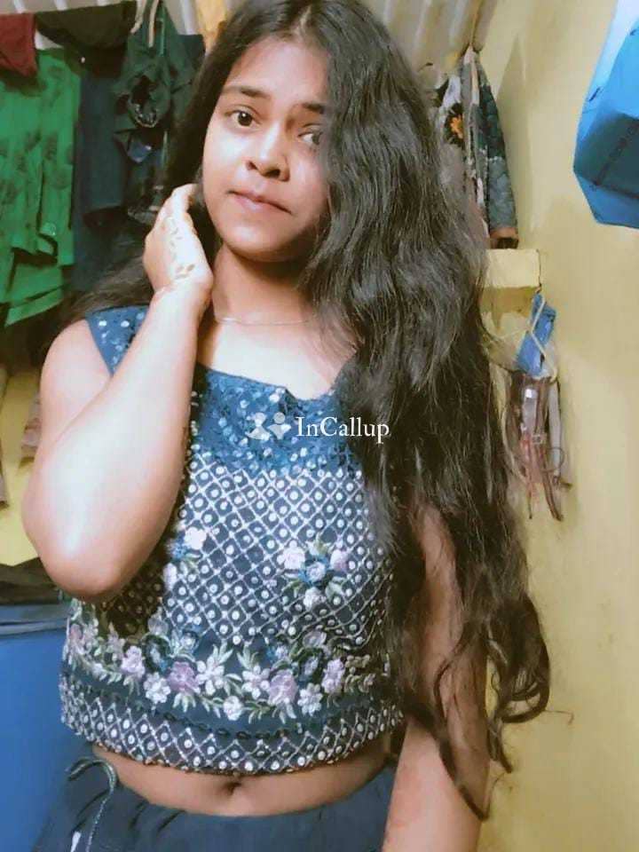 available for discreet meetings known for being rare charming having red eyes and blue hair - Call Girls in Mapusa