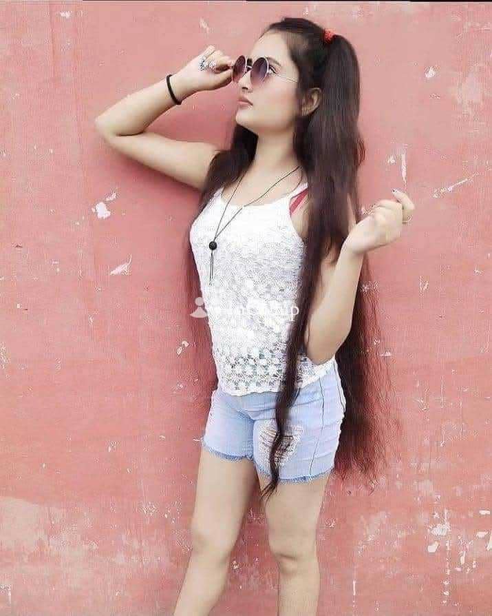petite escort in mathura cute black eyes and black hair mathura escort service known for being fun loving - Call Girls in Mathura