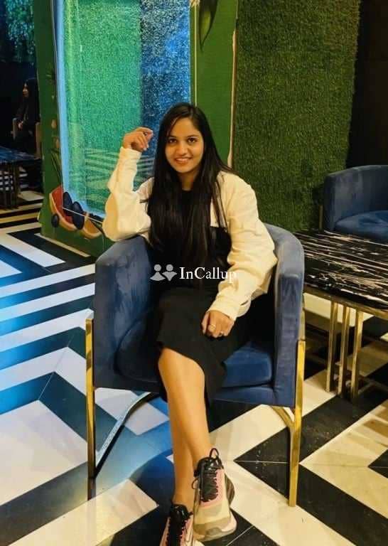 known for being gentle delightful black eyes and black hair currently in mathura - Call Girls in Mathura