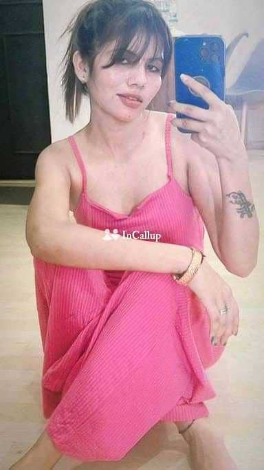 charming black eyes and black hair available for hotel visits discreet service in mathura - Call Girls in Mathura