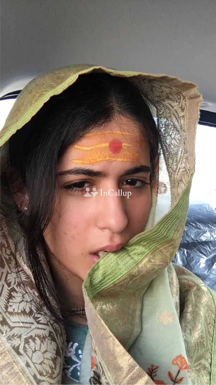 perfect lucky bhai twenty one year old call girls companion trusted companion in mathura curvy - Call Girls in Mathura