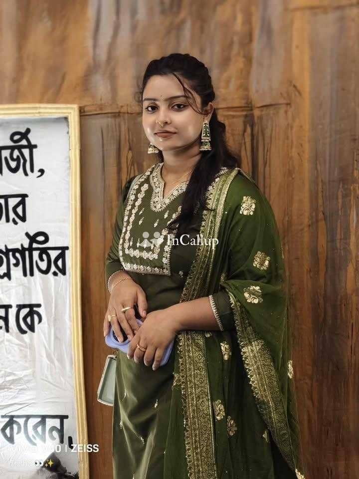 known for being cute flawless black eyes and brown hair star available for girlfriend experience - Call Girls in Mathura