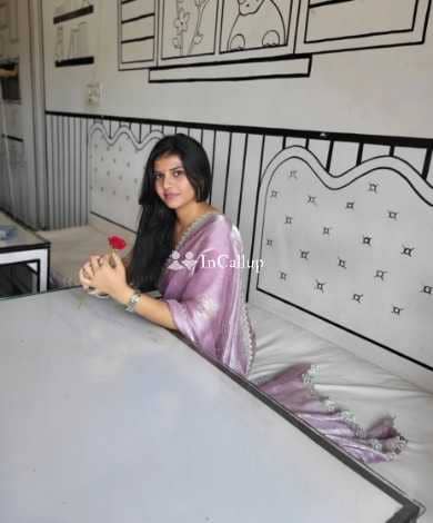 beautiful model in mathura known for being magnetic available for overnight stays - Call Girls in Mathura