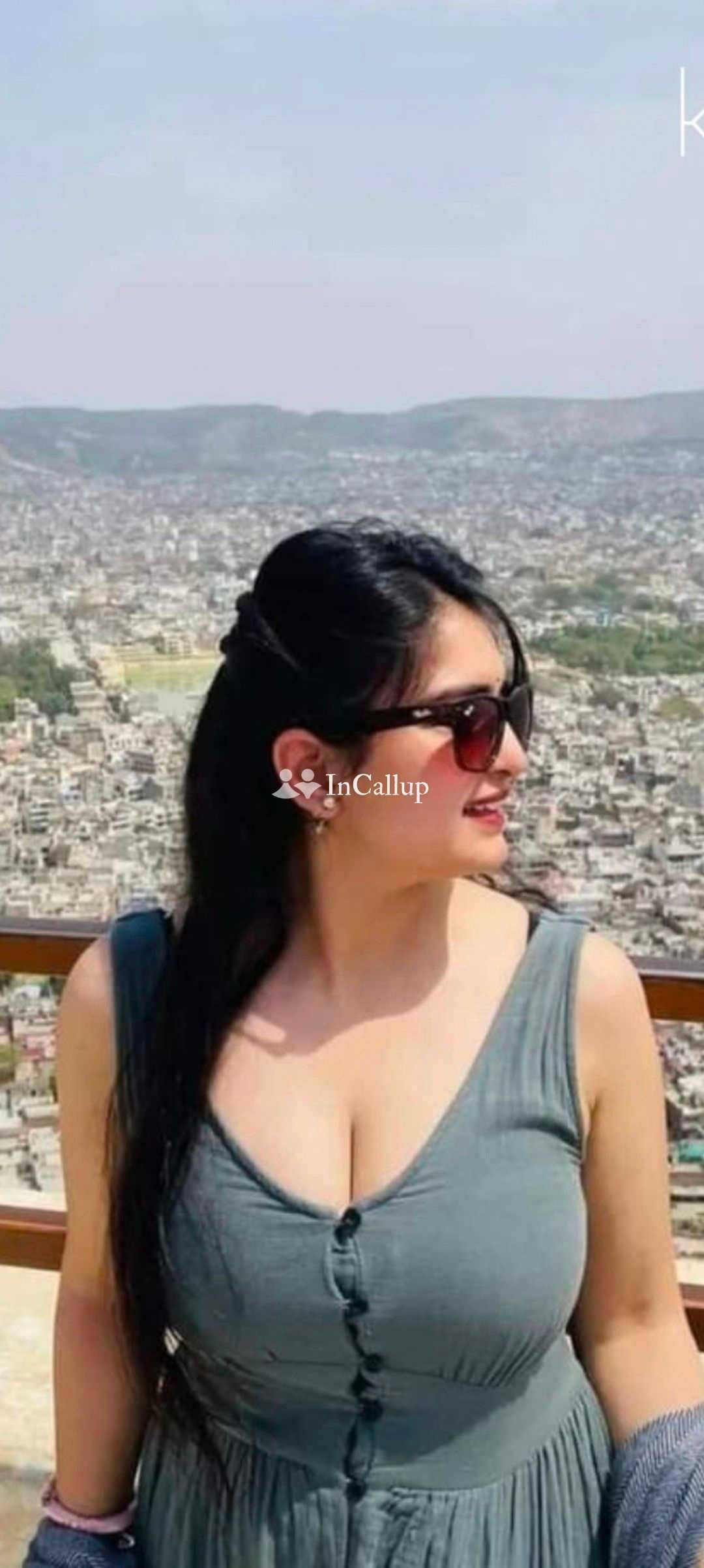 feminine black hair and black eyes known for being elegant serving clients in mathura - Call Girls in Mathura