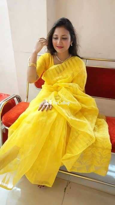 sparkling auburn eyes and blue hair curvy nisha kumari twenty two years old call girls known for being fun loving - Call Girls in Mathura