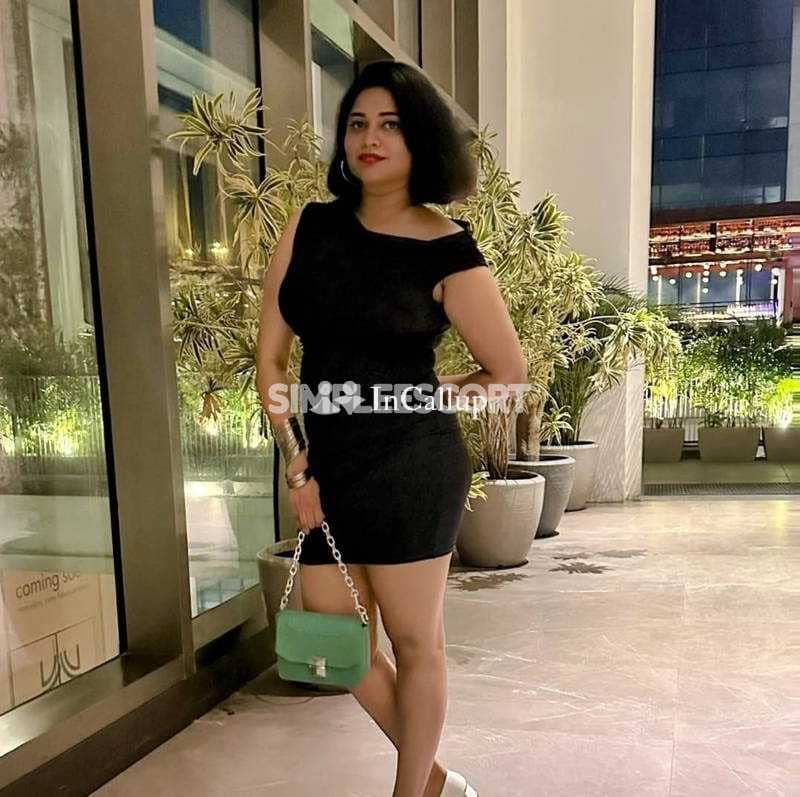 known for being skilled gorgeous girlfriend experience babe youthful black hair and brown eyes - Call Girls in Mathura